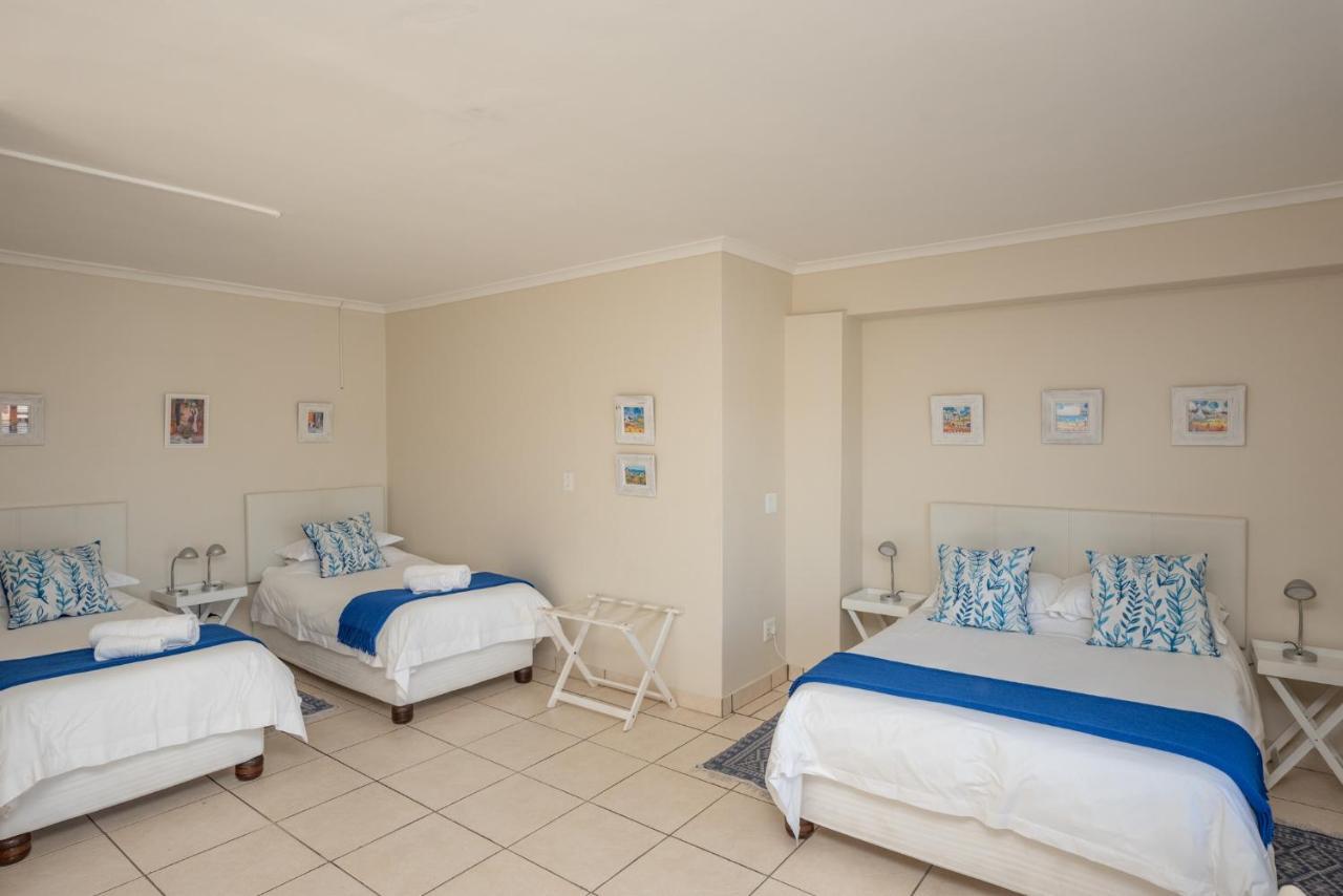 Millard Crescent Guest House ポート・エリザベス エクステリア 写真